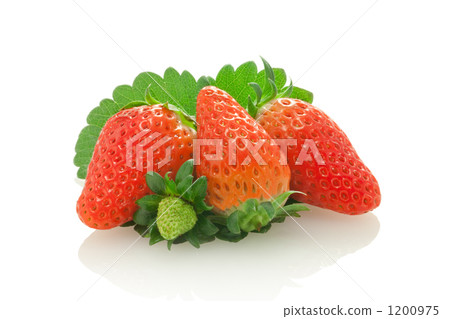 Strawberry  1200975