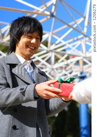 Present Present 1206279