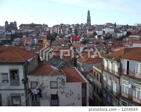 The streets of Porto 1208684