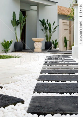 stepping stone, facade, approach 1213710