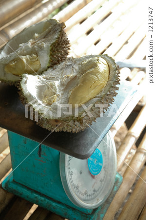 selling by weight, durian, weight 1213747