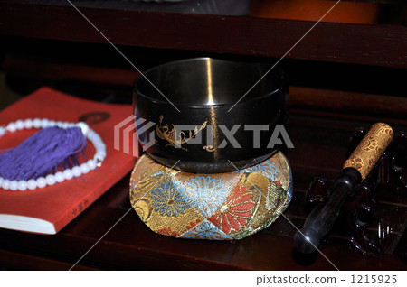 Buddhist altar (Buddhist instrument) Buddhist altar (Buddhist instrument) 1215925