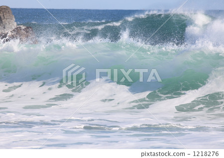 早春太平洋 1218276