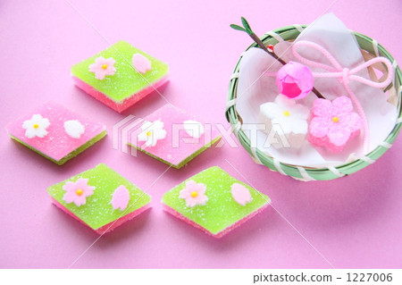 hishi mochi, wagashi, japanese confectionery 1227006