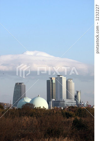 gas tank, high rise, high-rise building 1232227