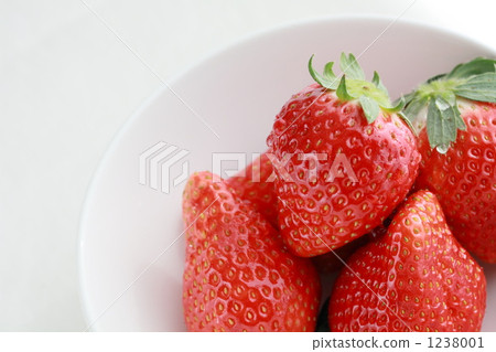 草莓 1238001