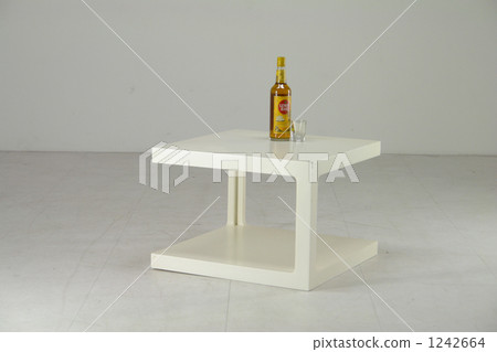 table, furniture, furnitures 1242664
