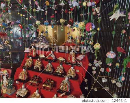 tiered doll stand, five musical dolls, set of ornamental dolls for japanese girls' day 1244841