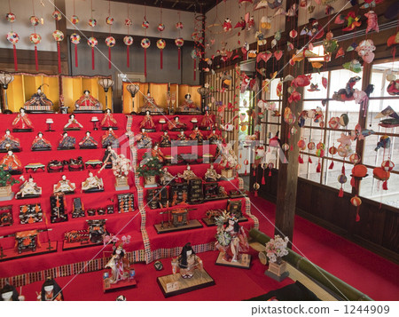 tiered doll stand, set of ornamental dolls for japanese girls' day, kanagawa prefecture 1244909
