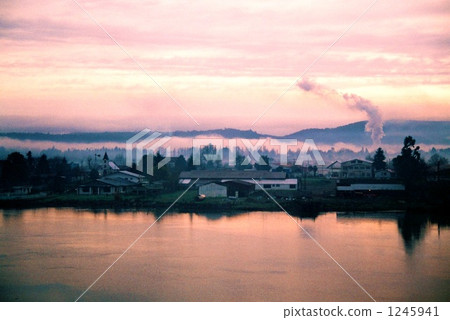 河邊鎮在智利 1245941