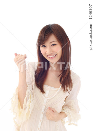 Female guts pose of twenties 1246507