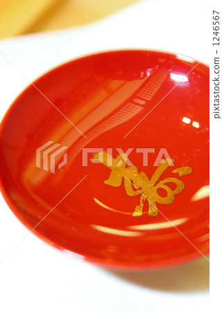 japanese clothing, sake cup, shinto ceremony 1246567