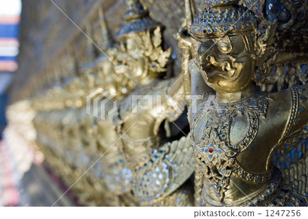 Golden Garuda Golden Garuda 1247256