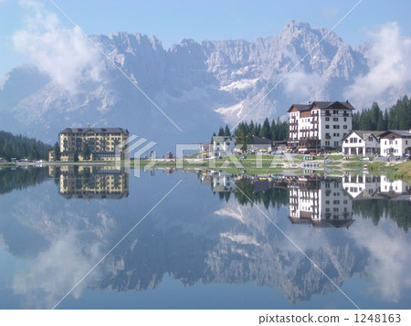 Mount Sorapis in Misurina Lake 1248163