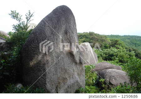 Ashigaru megalithite group  -  Torjinba 1250686