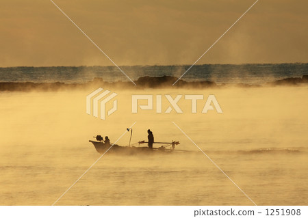 Ocean fog on Tahara coast Ocean fog on Tahara coast 1251908