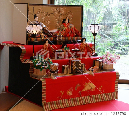 Hina dolls with Japanese style and garden background 1252790