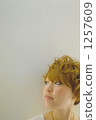 short-hair, bob, 20 1257609