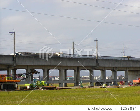 新潟縣Chuetsu地震的傷痕 1258884