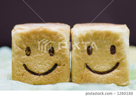 麵包 微笑符號 笑臉 1260188