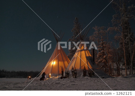 Canadian night sky and tipi 1262121