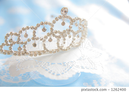 Rhinestone tiara 1262400