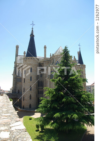 The church of Gaudi 1262977