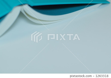 打開蓋子書 1263318