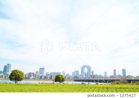 城市和綠色 1275427