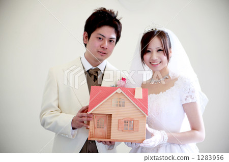 Bride and groom Bride and groom 1283956