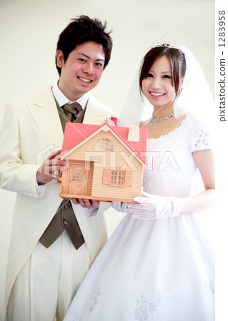 Bride and groom Bride and groom 1283958
