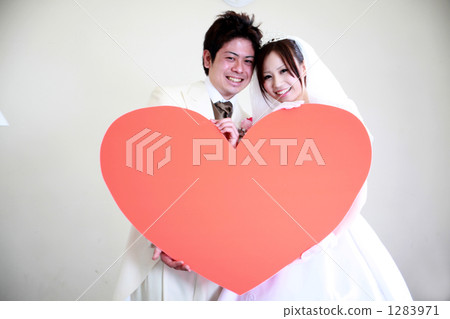 新娘和新郎與一顆心 新娘和新郎與一顆心 1283971
