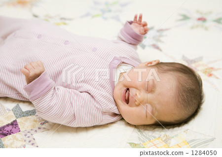 寶寶的哭臉 1284050