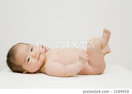 出生後2個月 1284058