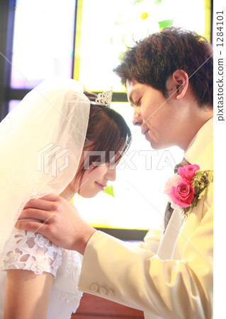 Bride and groom Bride and groom 1284101