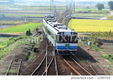 四國的柴油表達Uzushio 1290703