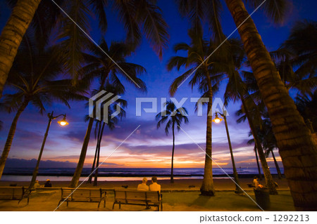 Sleepwear at Waikiki 1292213