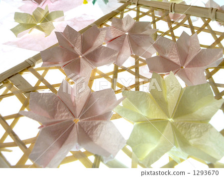 Cherry ornaments made with Japanese paper 1293670