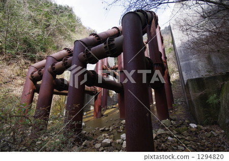 水汽控制壩 水汽控制壩 1294820