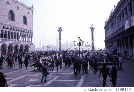 威尼斯聖馬可廣場 1299153