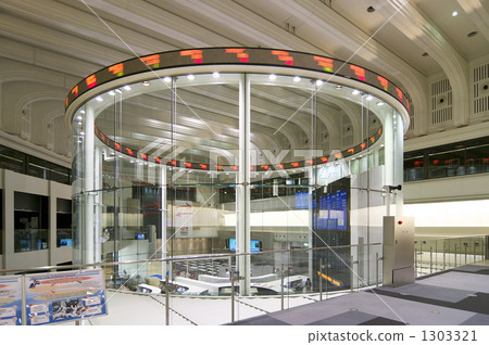 TSE箭頭（d 100305  -  061） 1303321