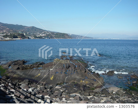 山下沙灘 1303576