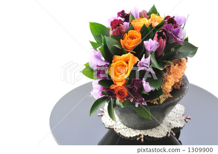 table, flower arrangement, carnation 1309900
