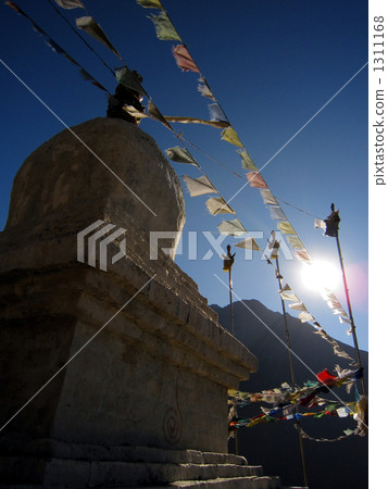 Nepalese pagoda stupa 1311168