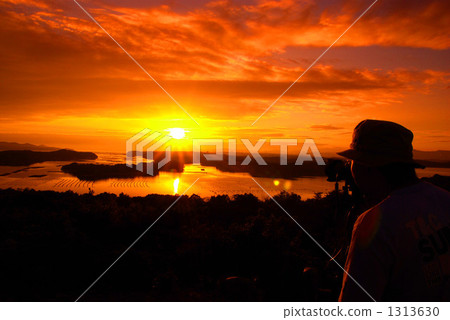 Sunset in Ago Bay Sunset in Ago Bay 1313630