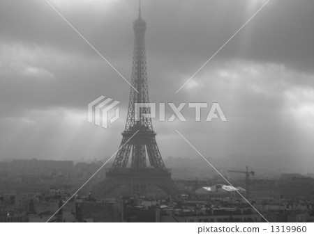 埃菲爾高聳從凱旋門 埃菲爾高聳從凱旋門 1319960