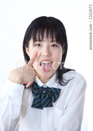 一個高中生 1322071