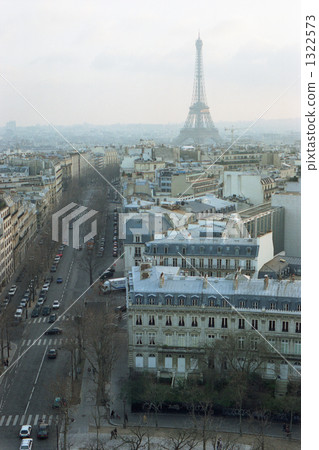 巴黎的視圖 1322573