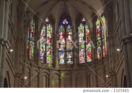 Notre Dame Church 1325885