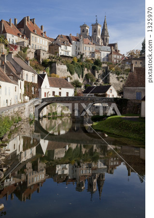 Ancient capital Smyr Ann Noova 1325970